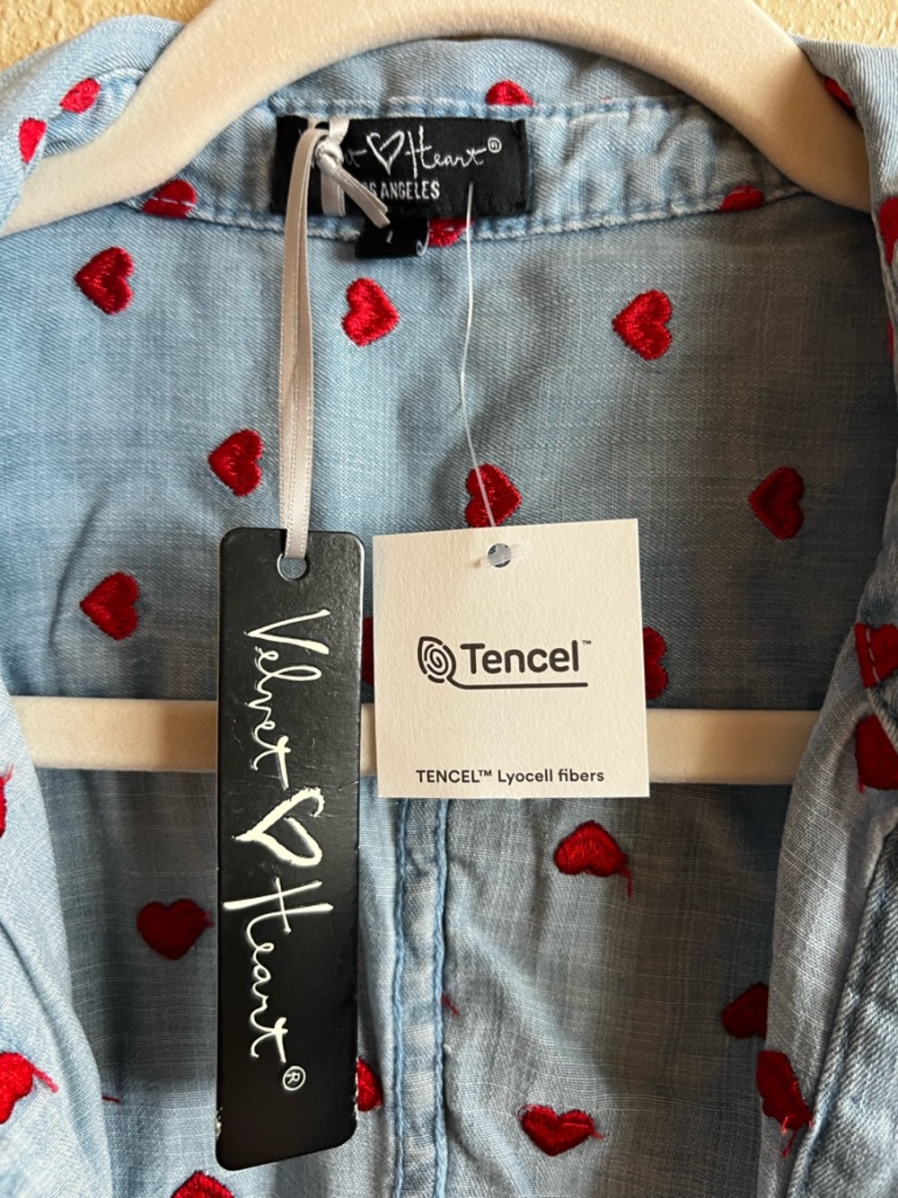 Velvet Heart Tencell Embroidered Heart Chambray Denim Top Size Large - Picture 4 of 6
